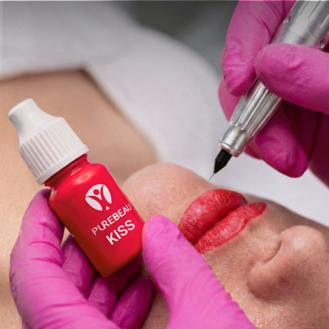 Barva Kiss na permanentni makeup rtu